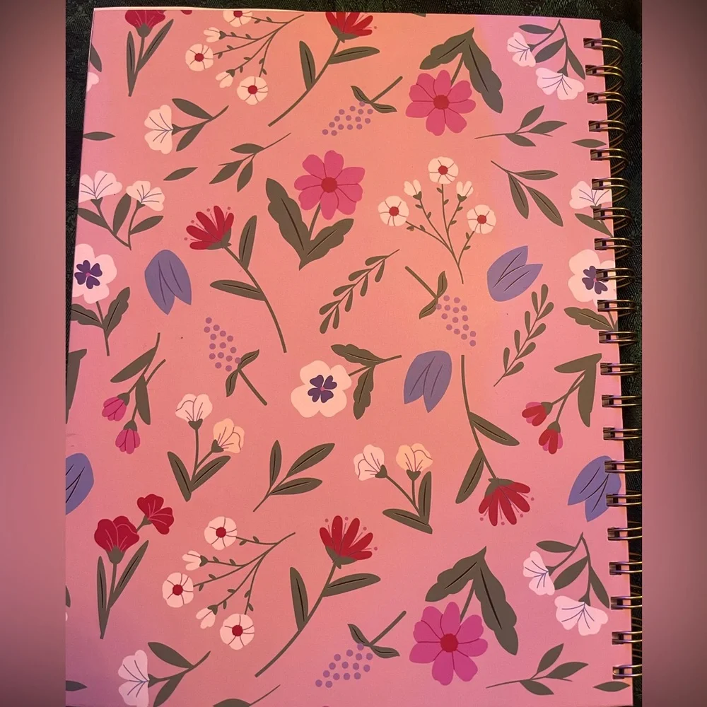 Hardcover Large 2026 Organizational Planner, Beautiful Floral Design Pink cover